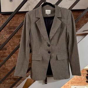 Elegant Houndstooth Blazer